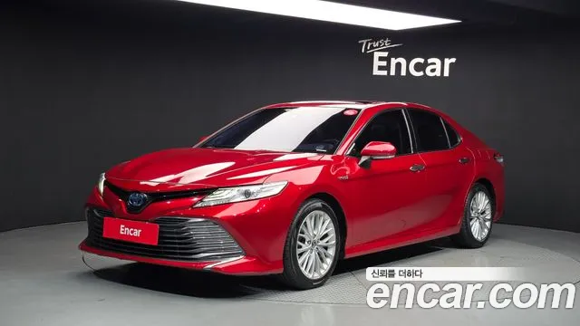 Toyota Camry 2019