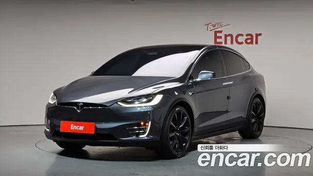 Tesla Model X 2018
