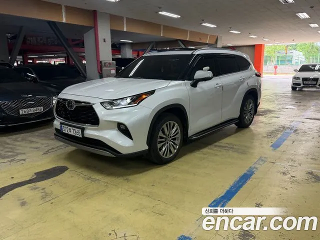 Toyota Highlander 2025