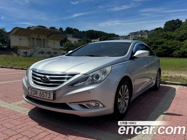 Hyundai Sonata 2013