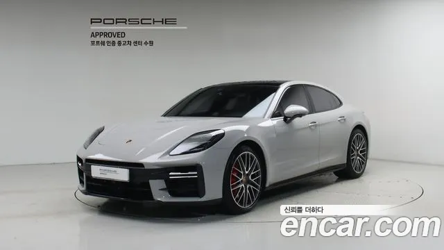 Porsche Panamera 2025