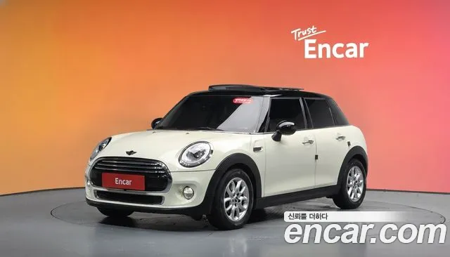 MINI Cooper 2015