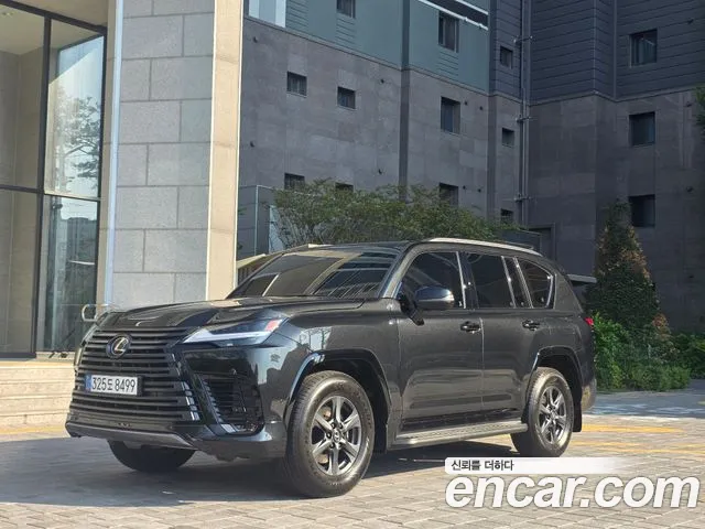 Lexus LX 2025
