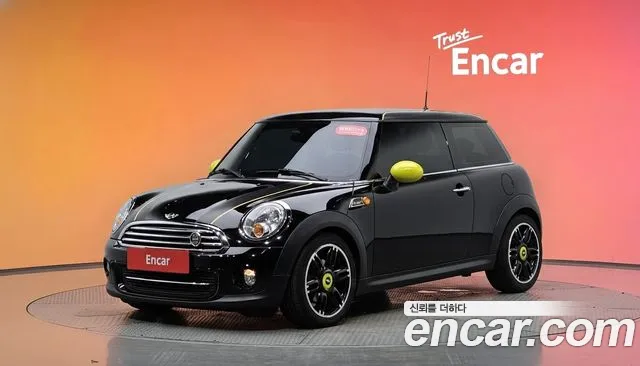 MINI Cooper 2013