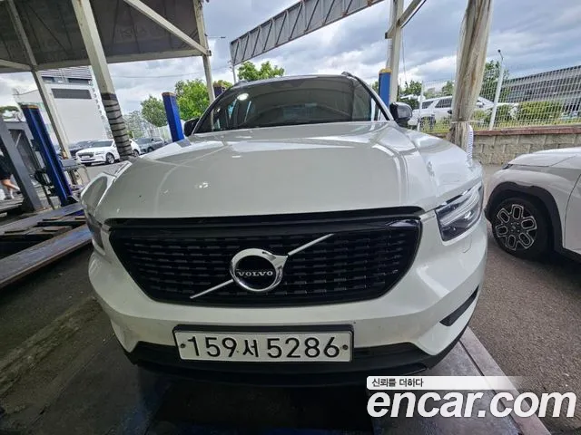 Volvo XC40 2019