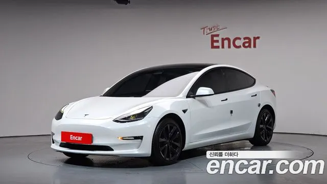 Tesla 3 2021