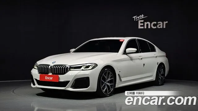 BMW 5-Series 2021