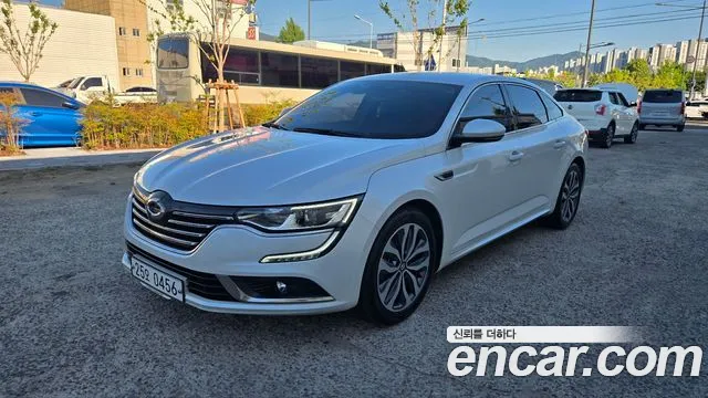 Renault SM6 2016