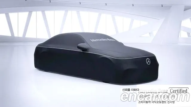 Mercedes-Benz EQE 2024