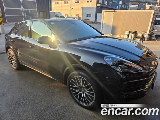 Porsche Cayenne 2022