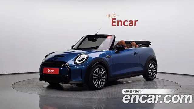 MINI Cooper Convertible 2024