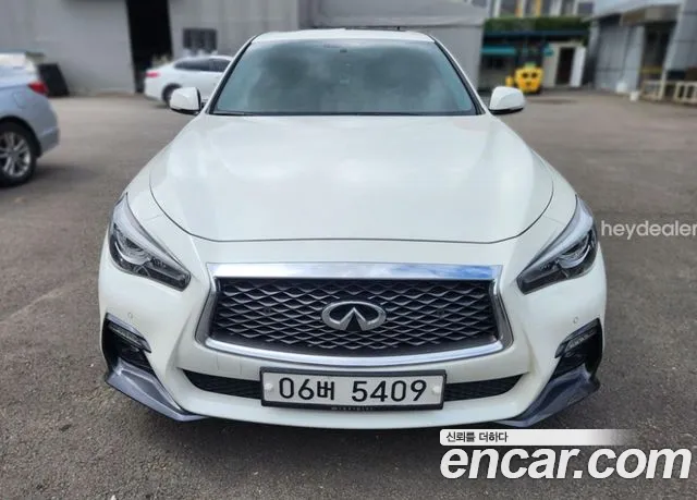 Infiniti Q50 2017