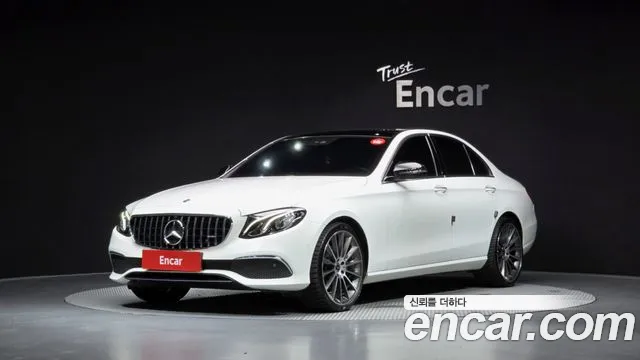 Mercedes-Benz E-Class 2020
