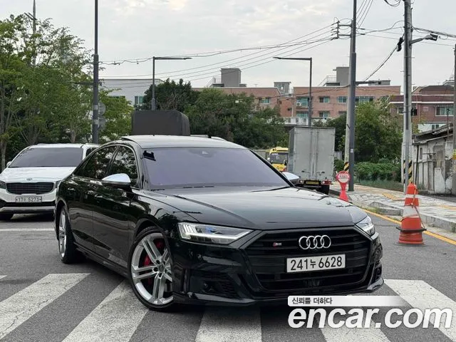 Audi S8 2020
