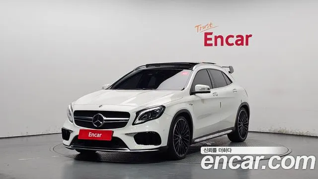Mercedes-Benz GLA-Class 2019