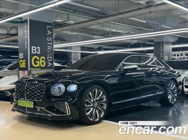 Bentley Flying Spur 2025