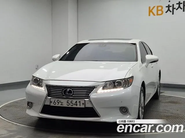 Lexus ES 2013