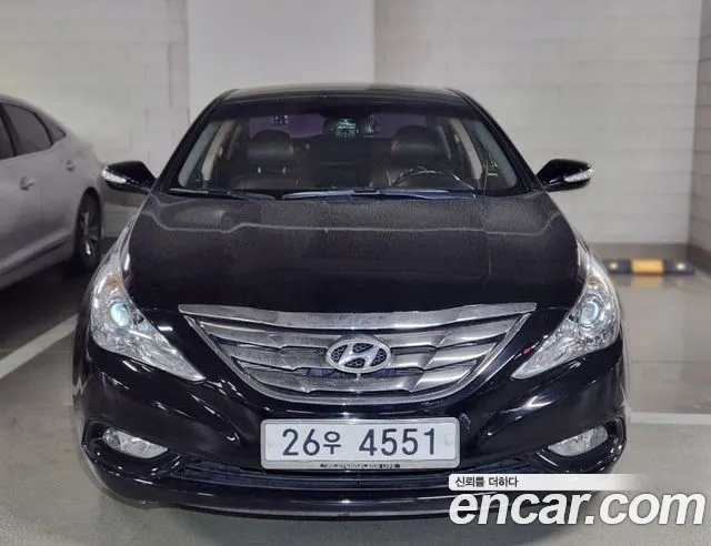 Hyundai Sonata 2010