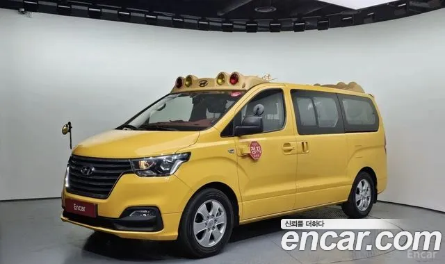 Hyundai Starex 2019