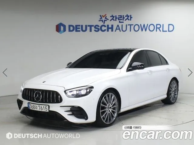 Mercedes-Benz E-Class 2022