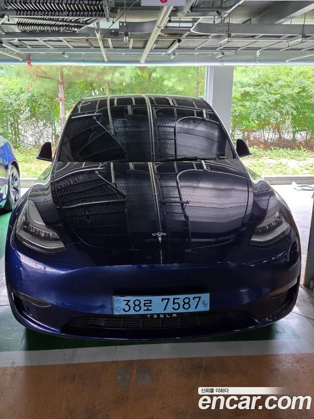 Tesla Model Y 2021