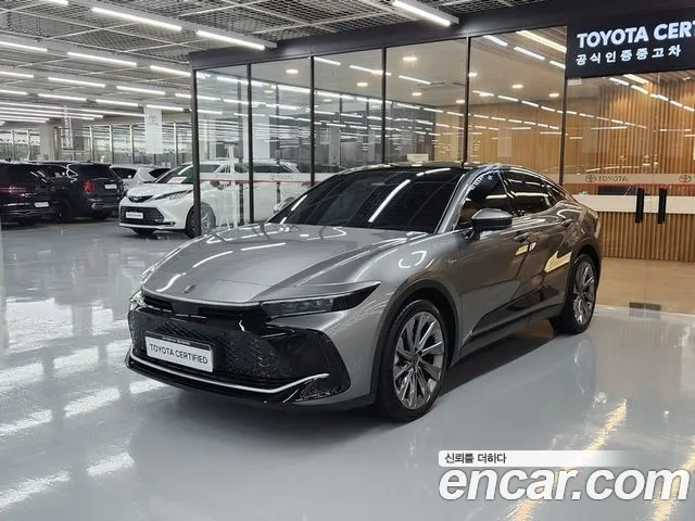 Toyota Crown 2024