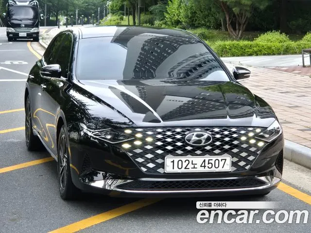 Hyundai Grandeur 2020