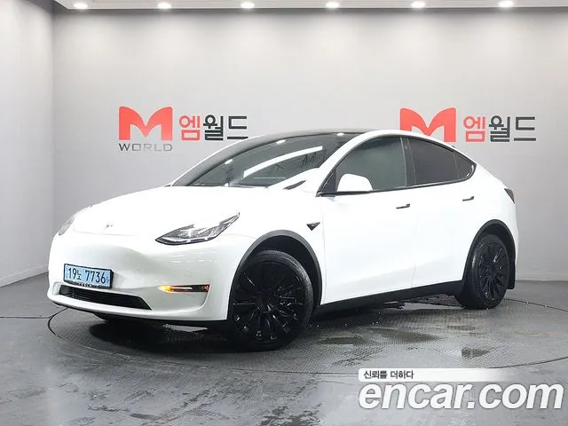 Tesla Model Y 2022
