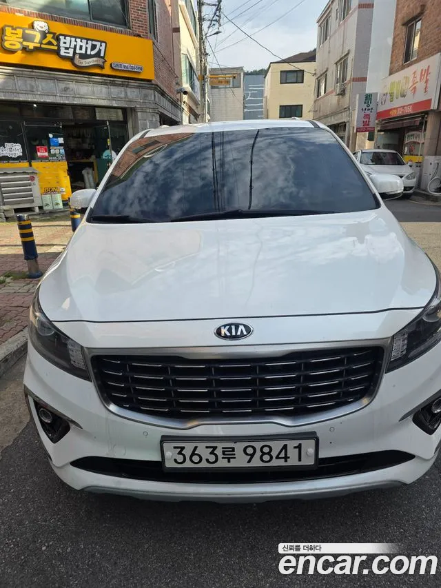 Kia Canival 2018