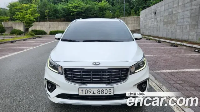 Kia Canival 2019