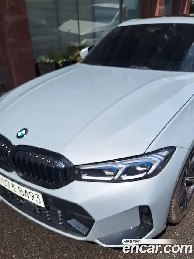 BMW 3-Series 2023