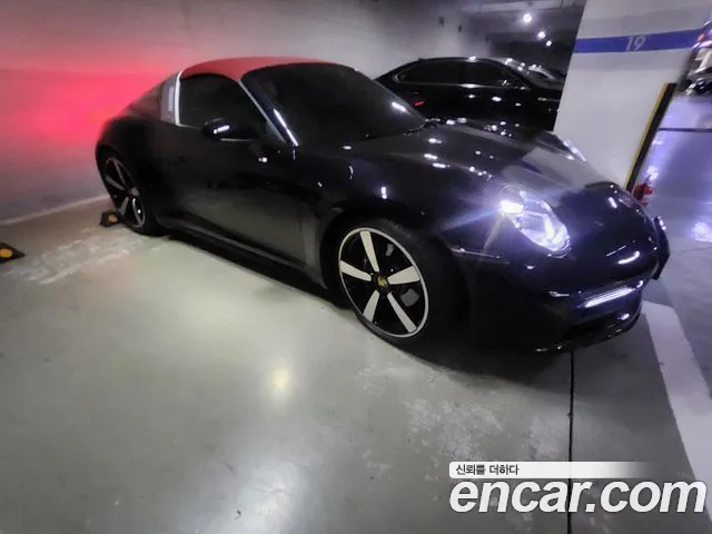 Porsche 911 2024