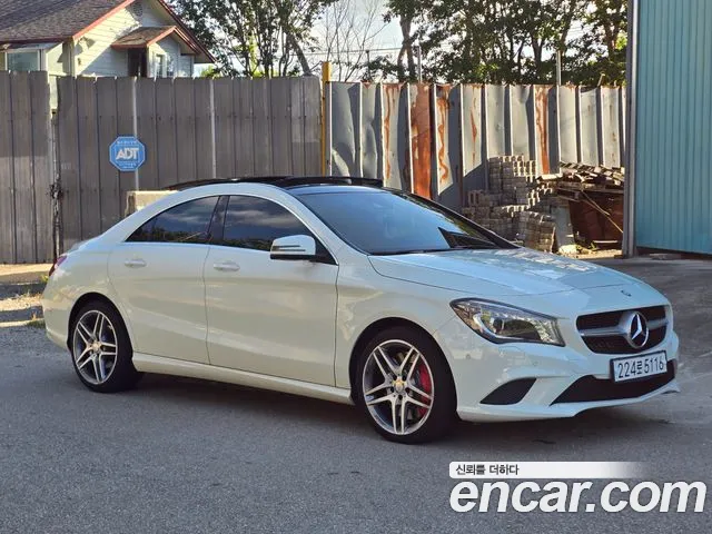 Mercedes-Benz CLA-Class 2015