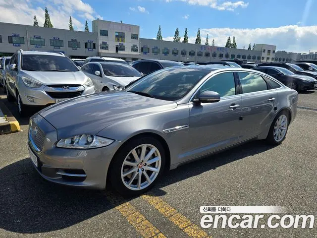 Jaguar XJ 2014