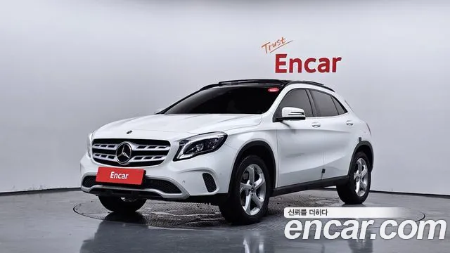 Mercedes-Benz GLA-Class 2018