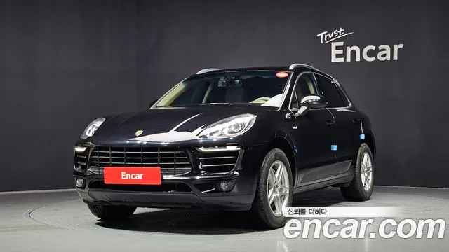 Porsche Macan 2015