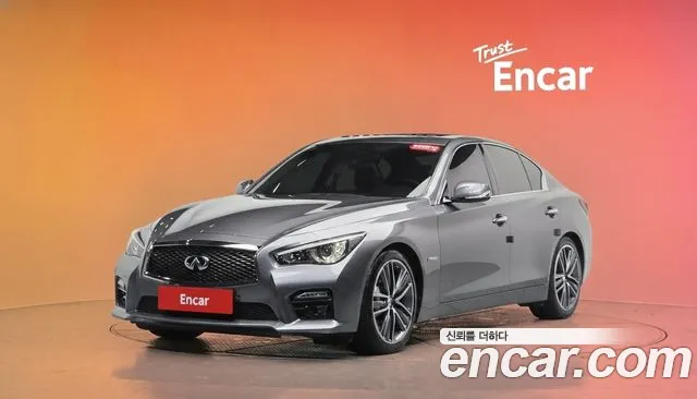 Infiniti Q50 2016