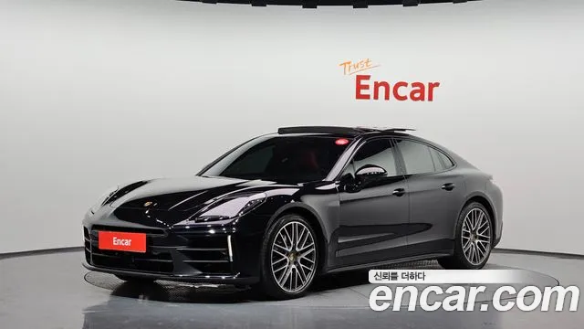 Porsche Panamera 2025