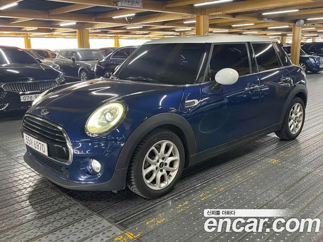 MINI Cooper 2018