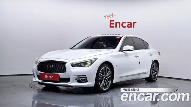 Infiniti Q50 2014