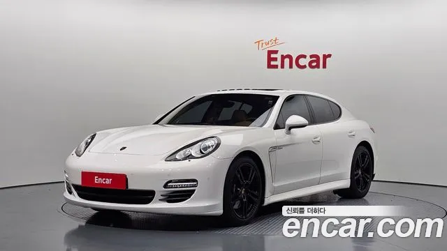 Porsche Panamera 2012