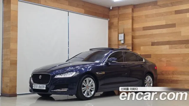 Jaguar XF 2017