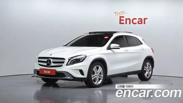 Mercedes-Benz GLA-Class 2016