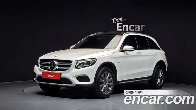 Mercedes-Benz GLC-Class 2019