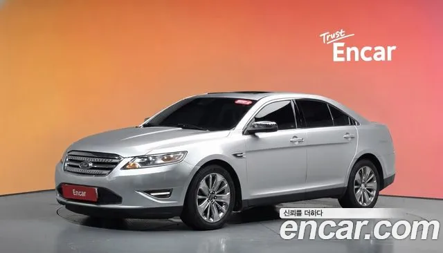 Ford Taurus 2011