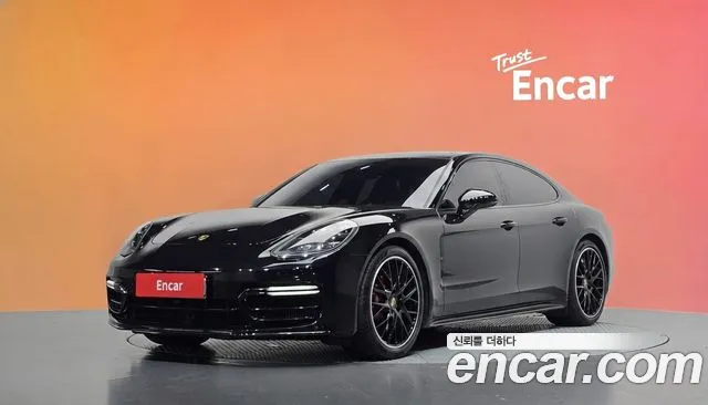 Porsche Panamera 2020