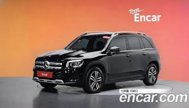 Mercedes-Benz GLB-Class 2021