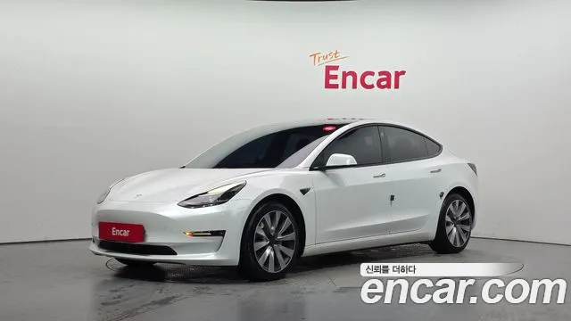 Tesla Model 3 2021