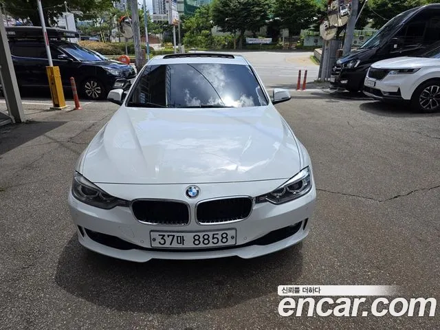 BMW 3-Series 2012