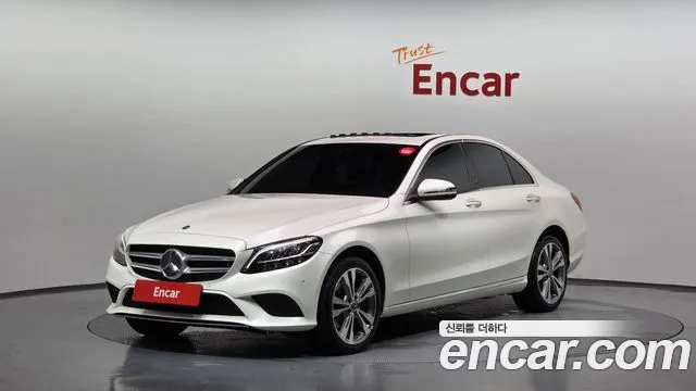 Mercedes-Benz C-Class 2020